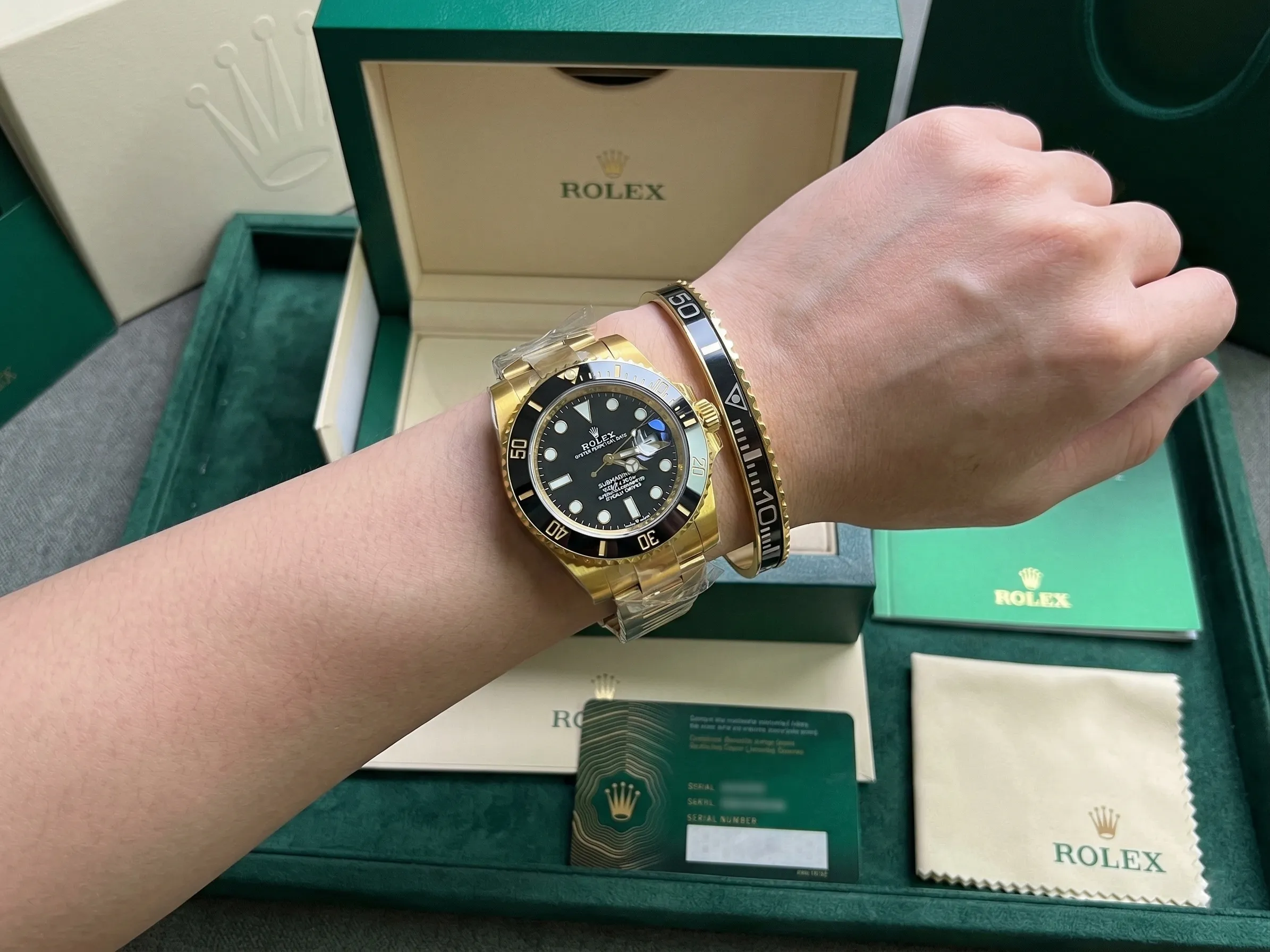 Black Submariner Gold Tone Bracelet