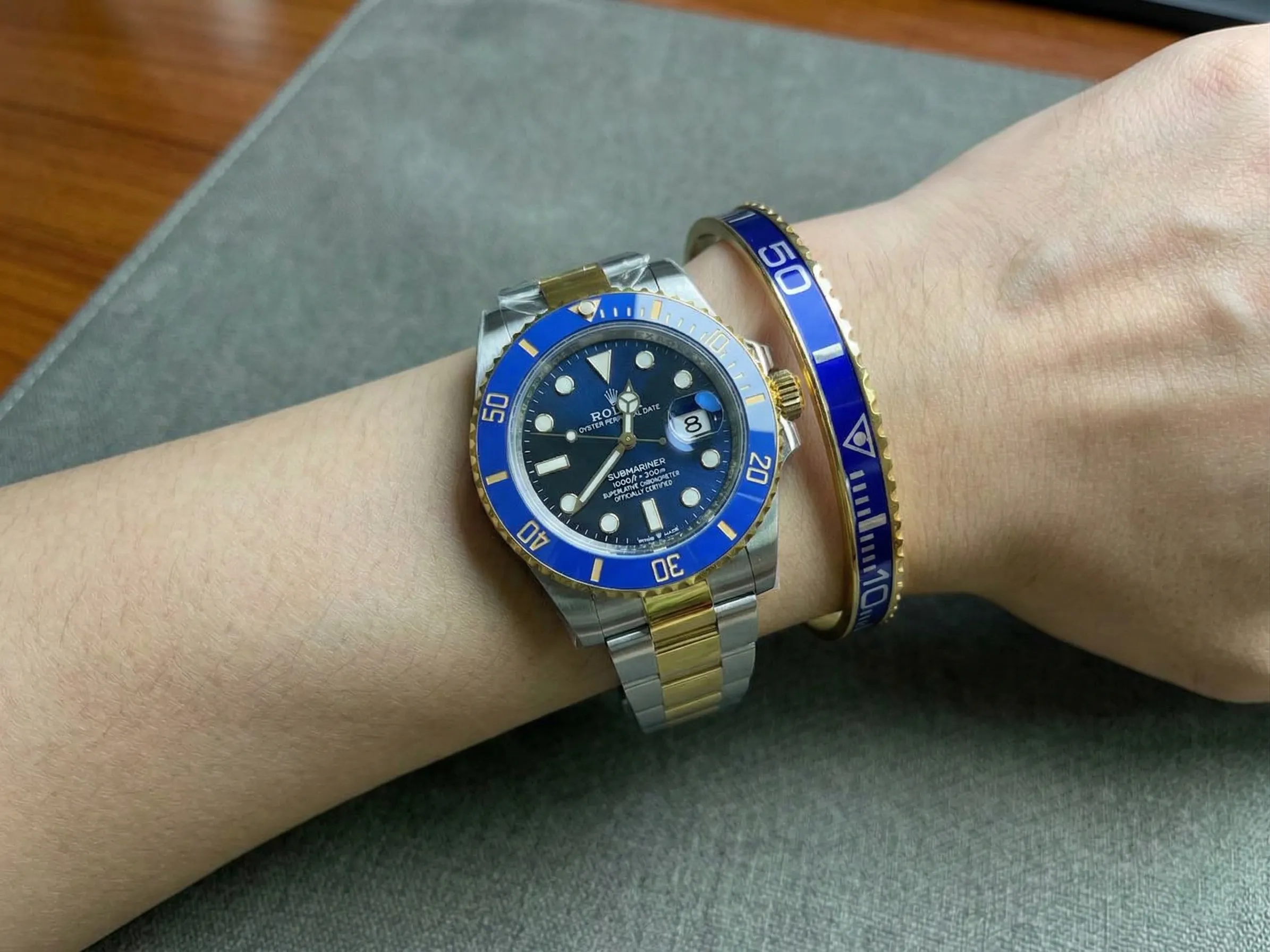 Bluesy Blue Submariner Gold Tone Bracelet