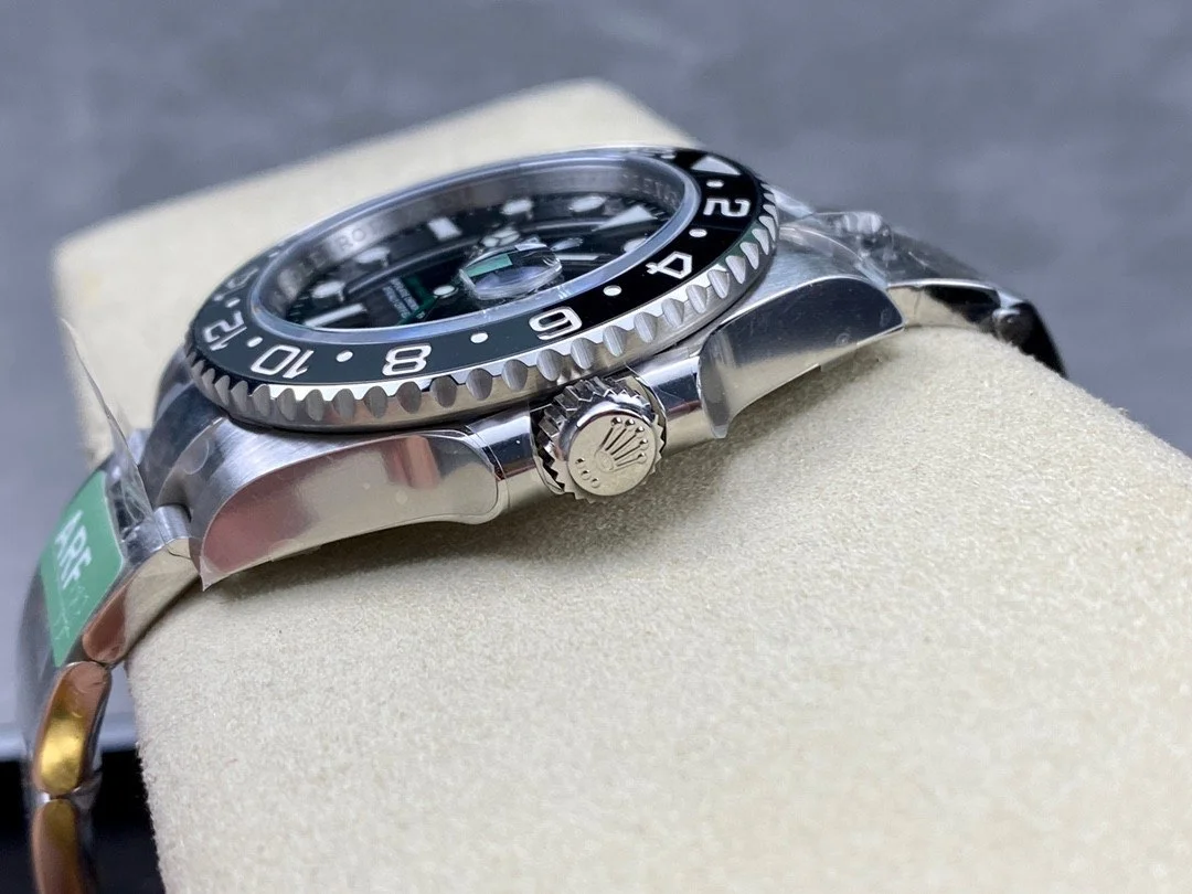 Rolex GMT-Master II 126710GRNR “Bruce Wayne” Oyster 2024