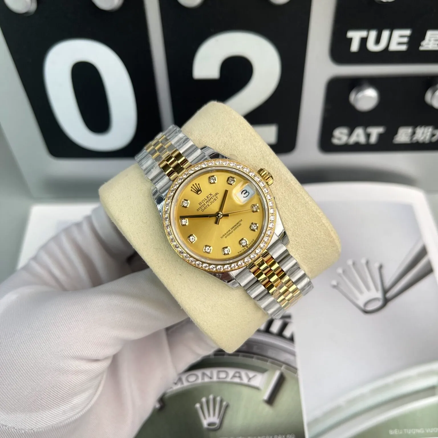 Rolex Datejust Champagne Dial 116243 36 mm