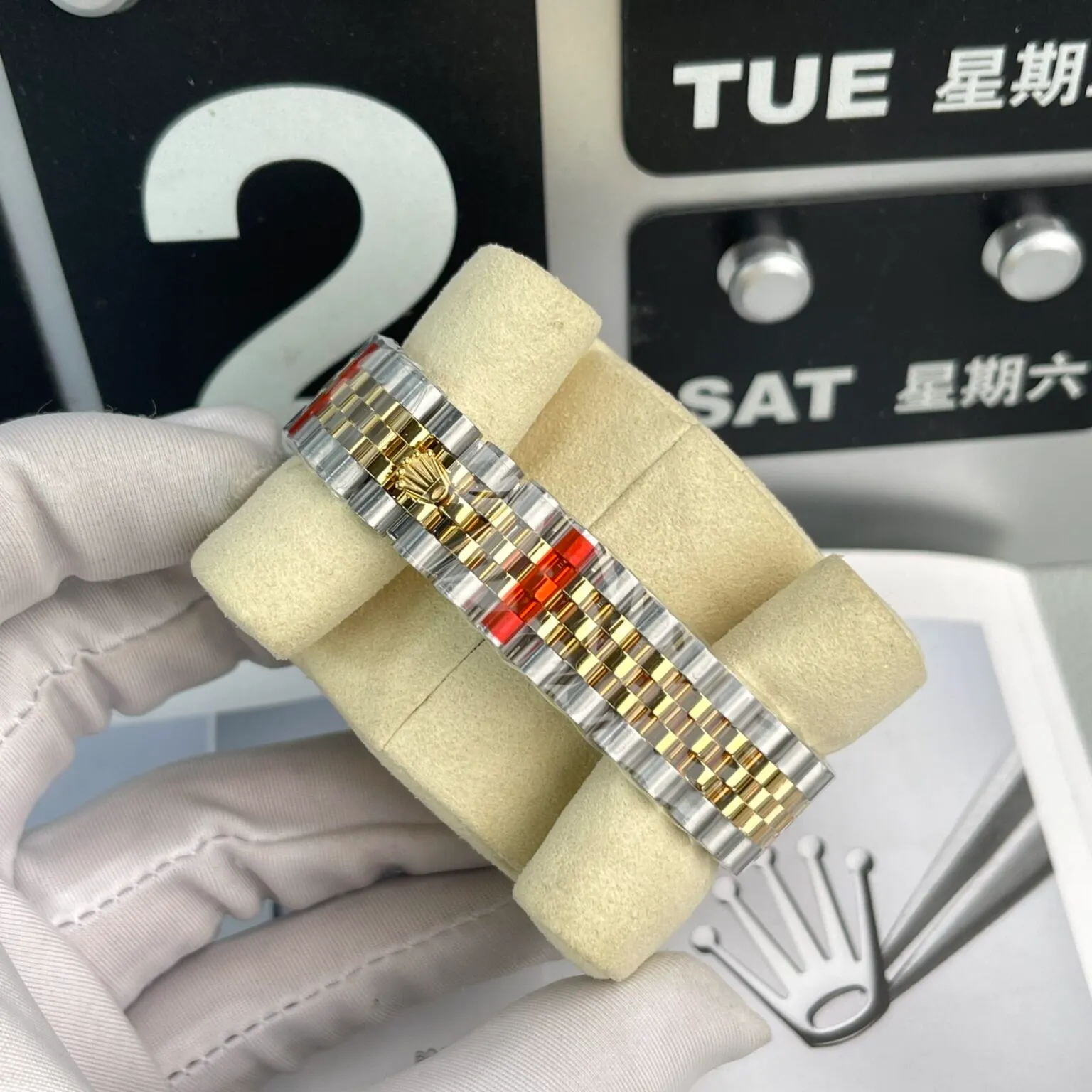 Rolex Datejust Champagne Dial 116243 36 mm