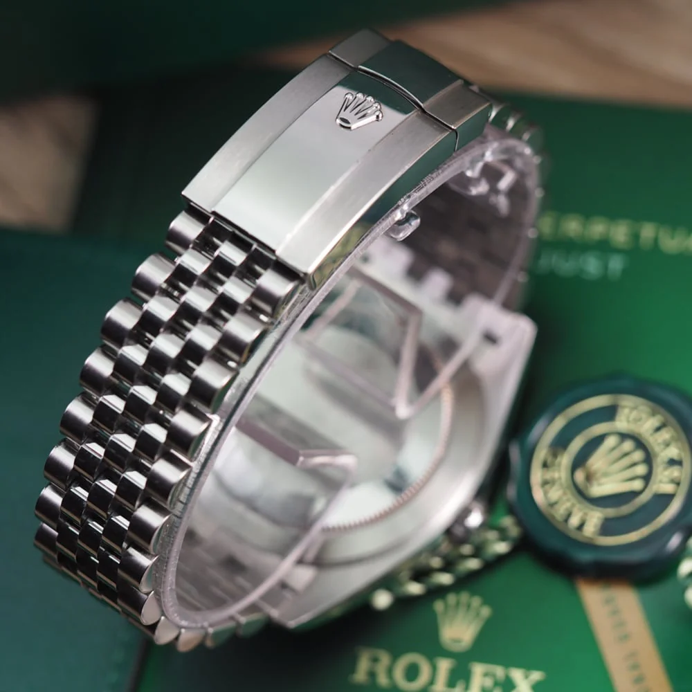 Rolex Datejust Blue Dial 126334 Jubilee 41 mm
