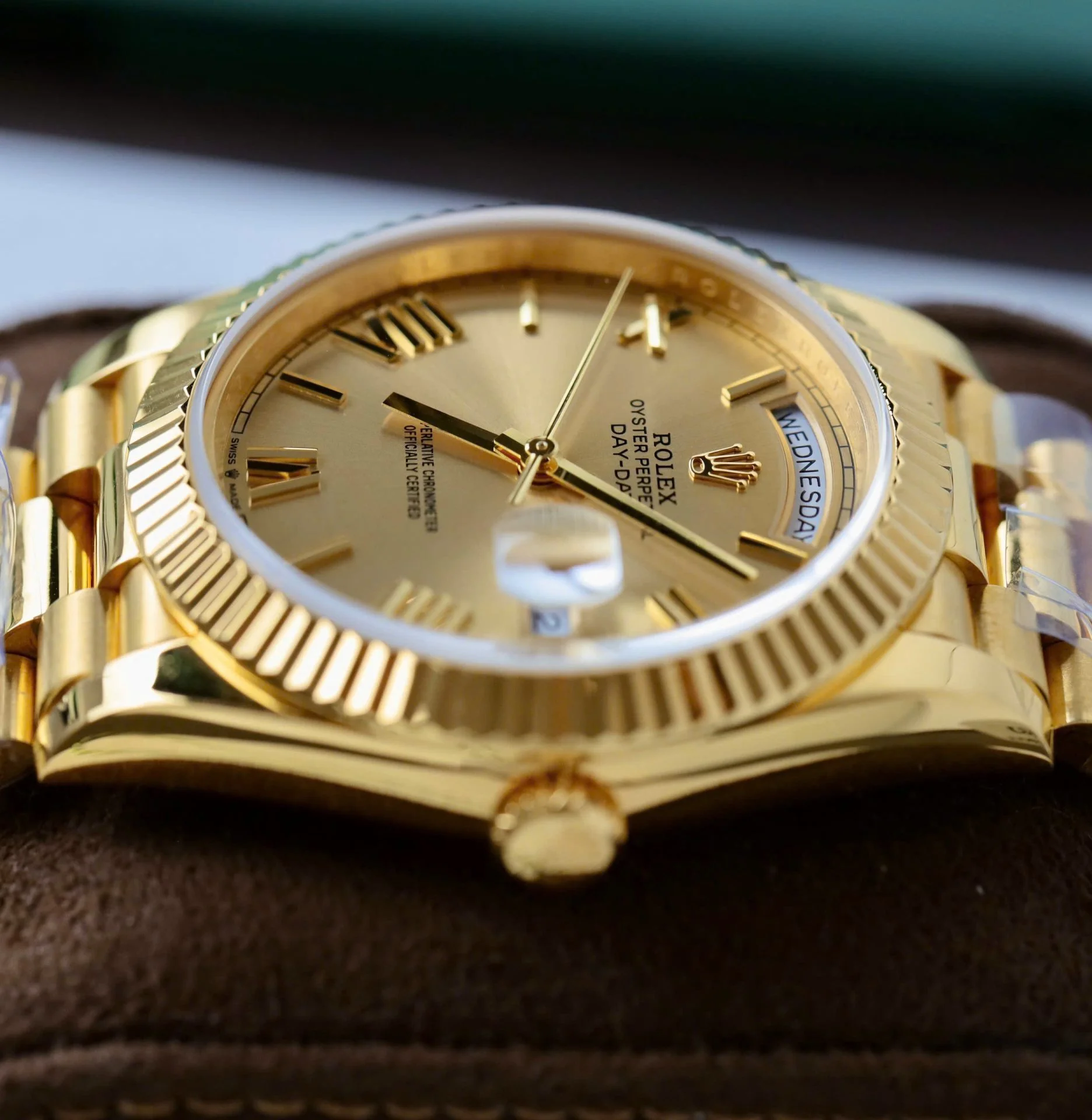 Rolex Day-Date Roman Champagne Dial 228238 40 mm