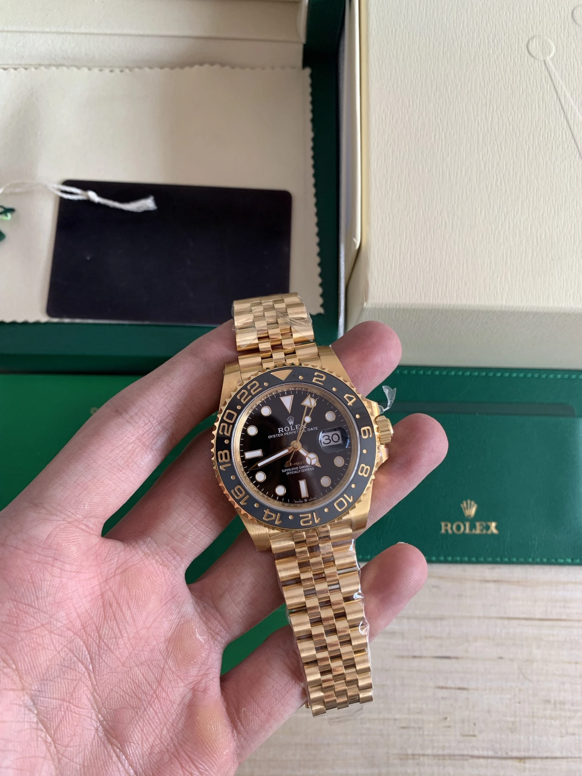Rolex GMT-Master II Black Dial 126718GRNR