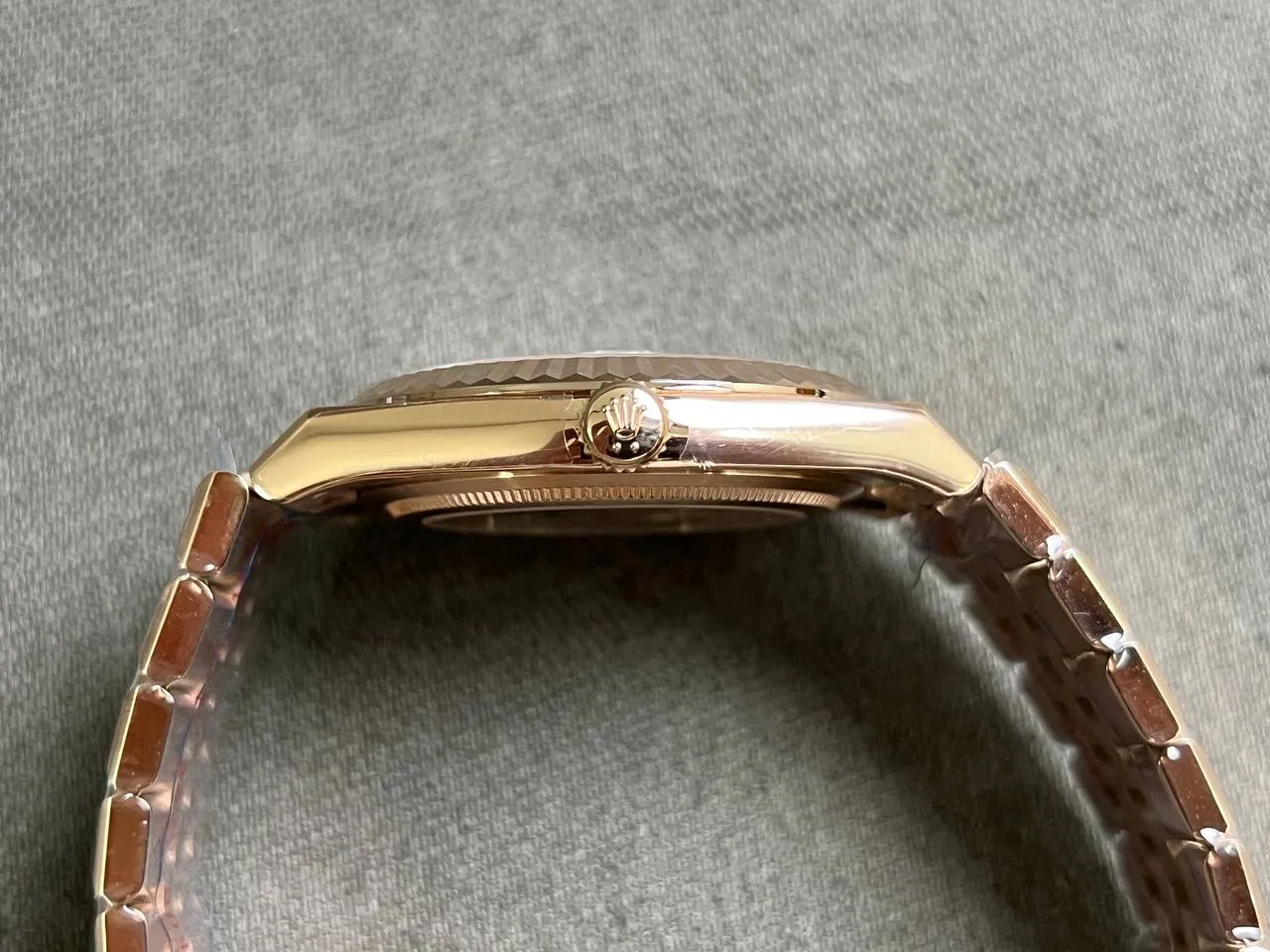 Rolex Land-Dweller 40 mm Everose gold (2025)