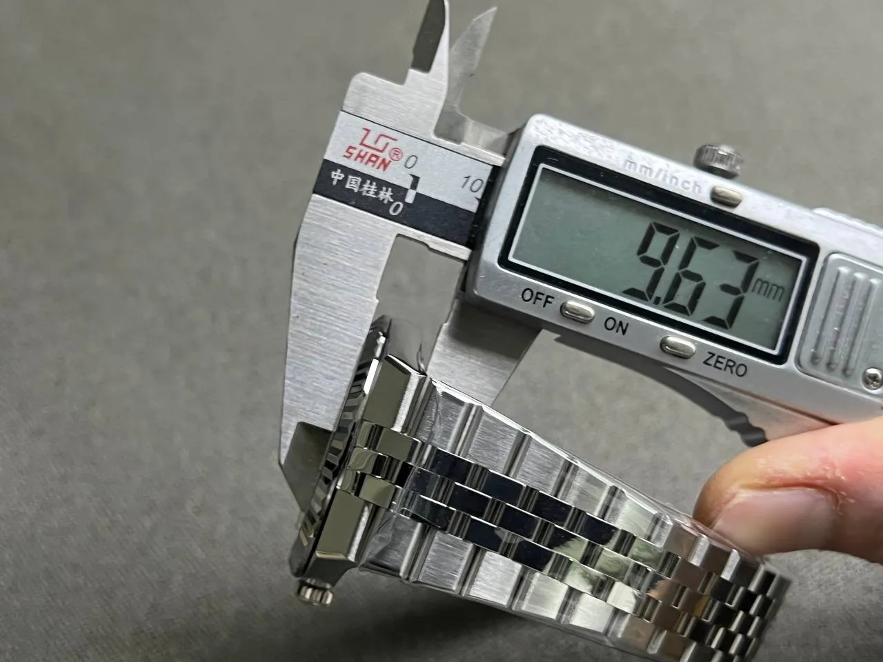 Rolex Land-Dweller 40 mm Stainless Steel (2025)