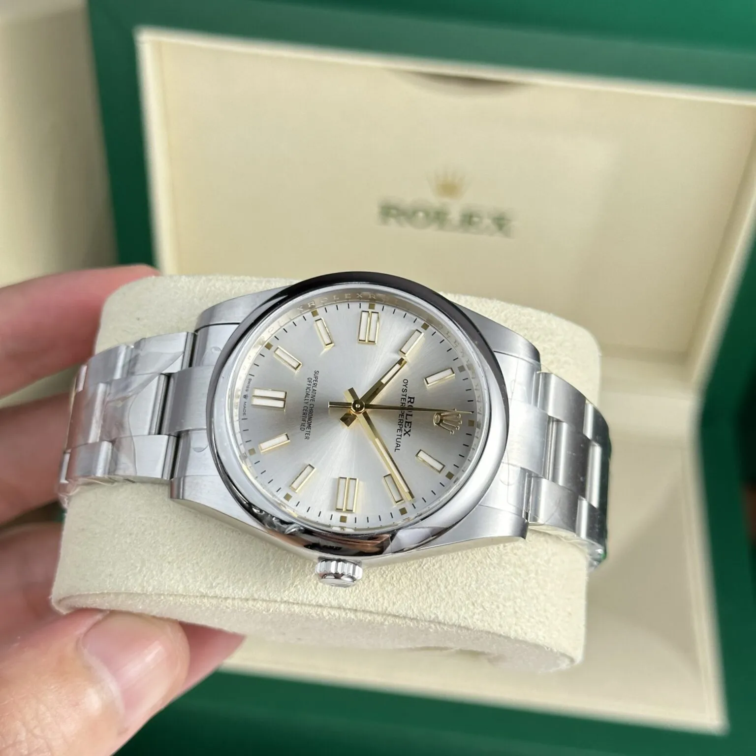 Rolex Oyster Perpetual Silver Dial 124300 41 mm