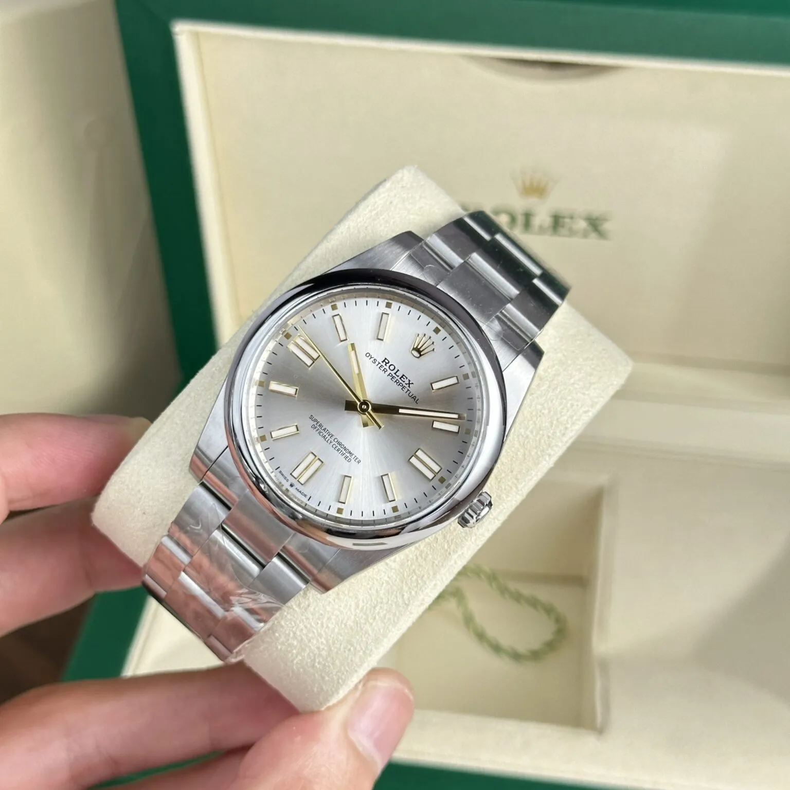 Rolex Oyster Perpetual Silver Dial 124300 41 mm