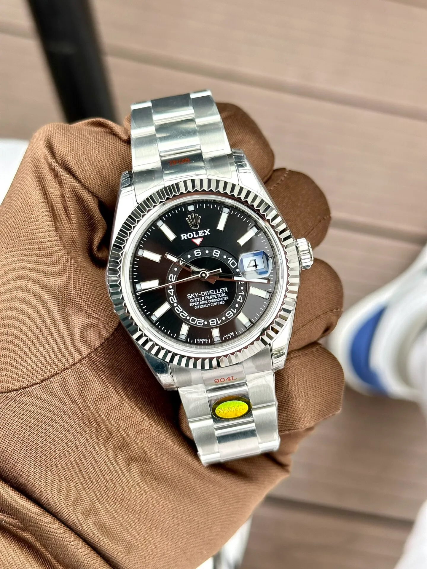 Rolex Sky-Dweller Bright black Dial 336934 Oyster