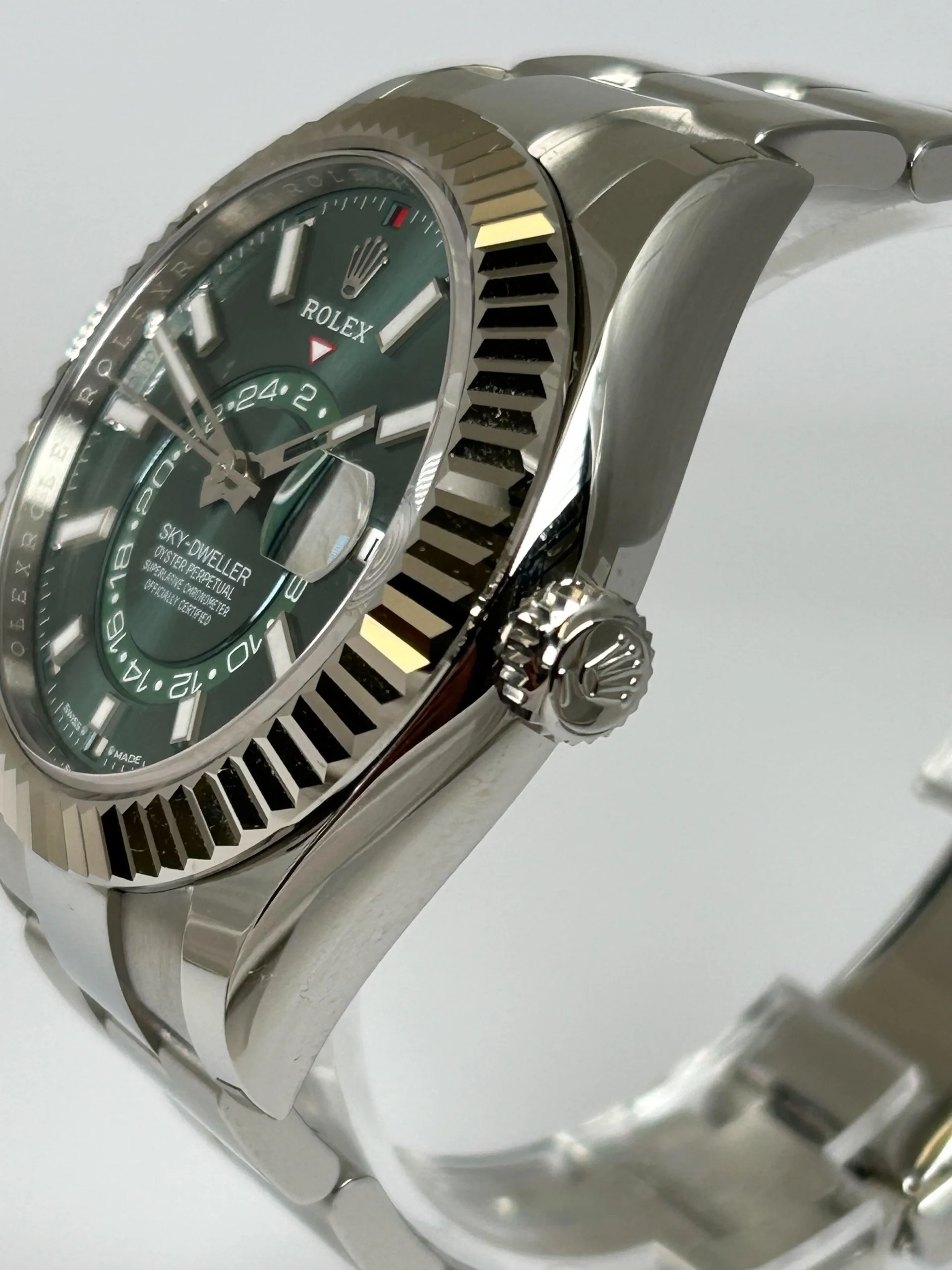 Rolex Sky-Dweller Mint green Dial 336934 Oyster