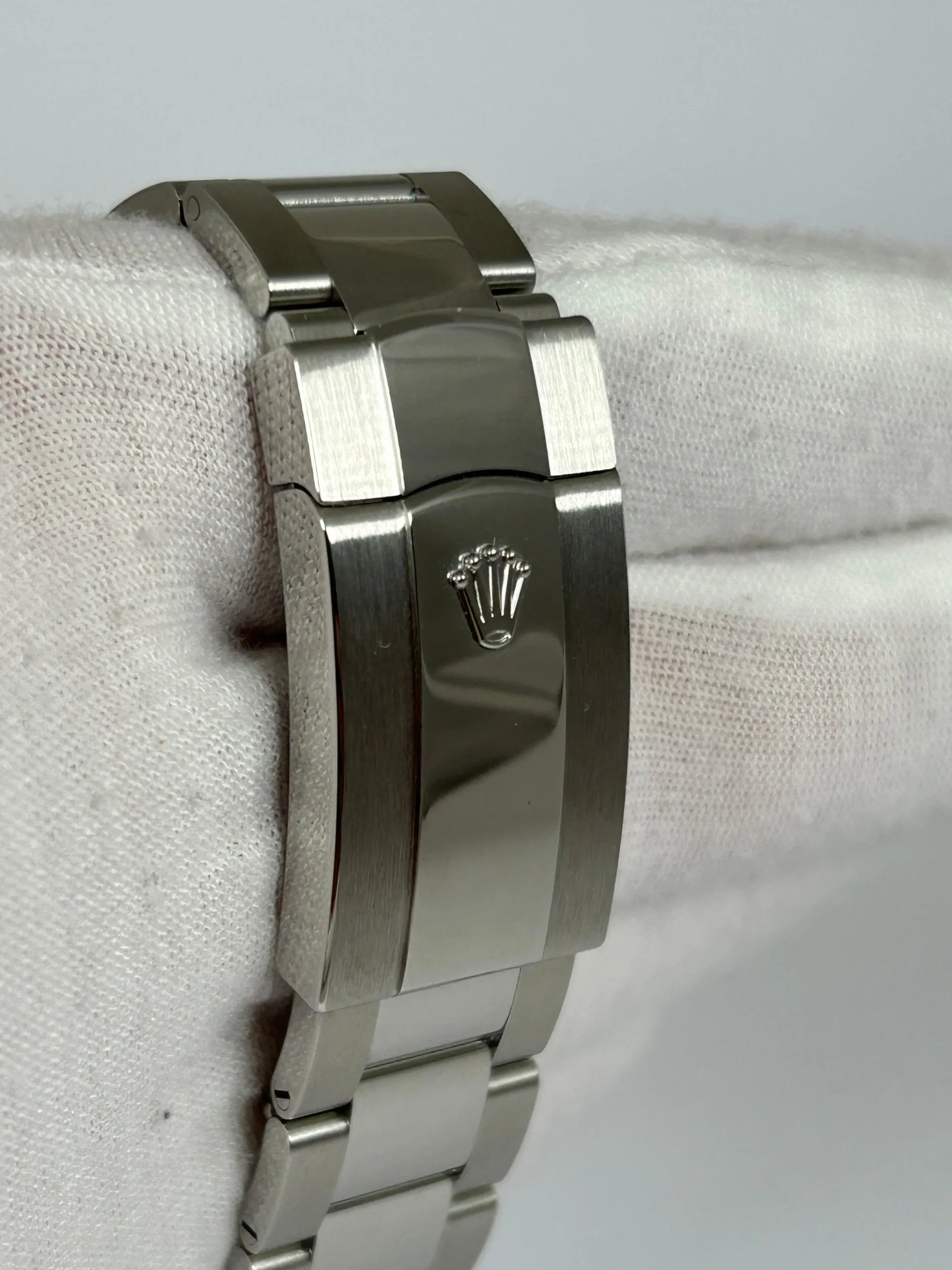Rolex Sky-Dweller Mint green Dial 336934 Oyster